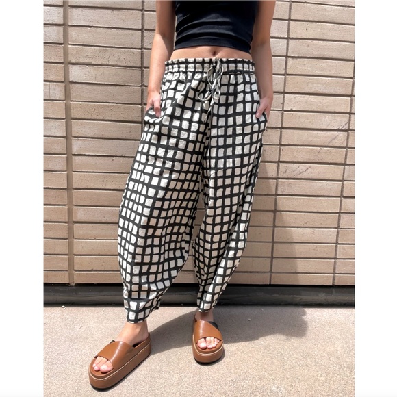 HAPPY FRENCH GANG Marius Black and Grey Grid Balloon Pants - NWOT - O/S - Picture 1 of 13